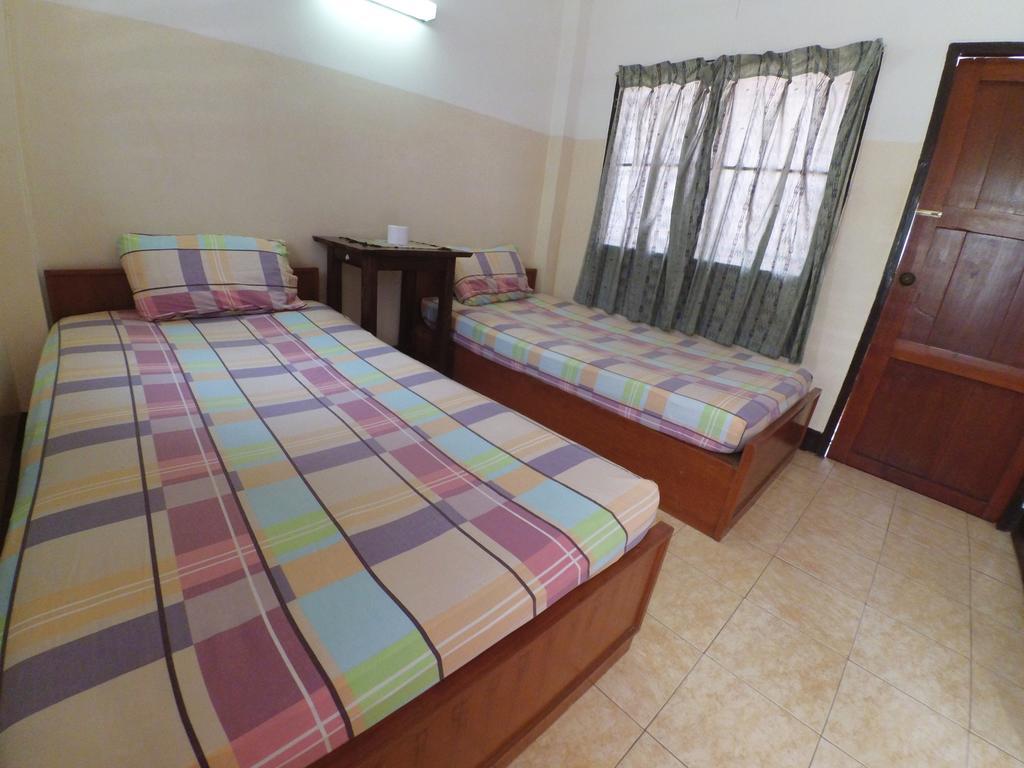 Sarah Guest House Chiang Mai Extérieur photo