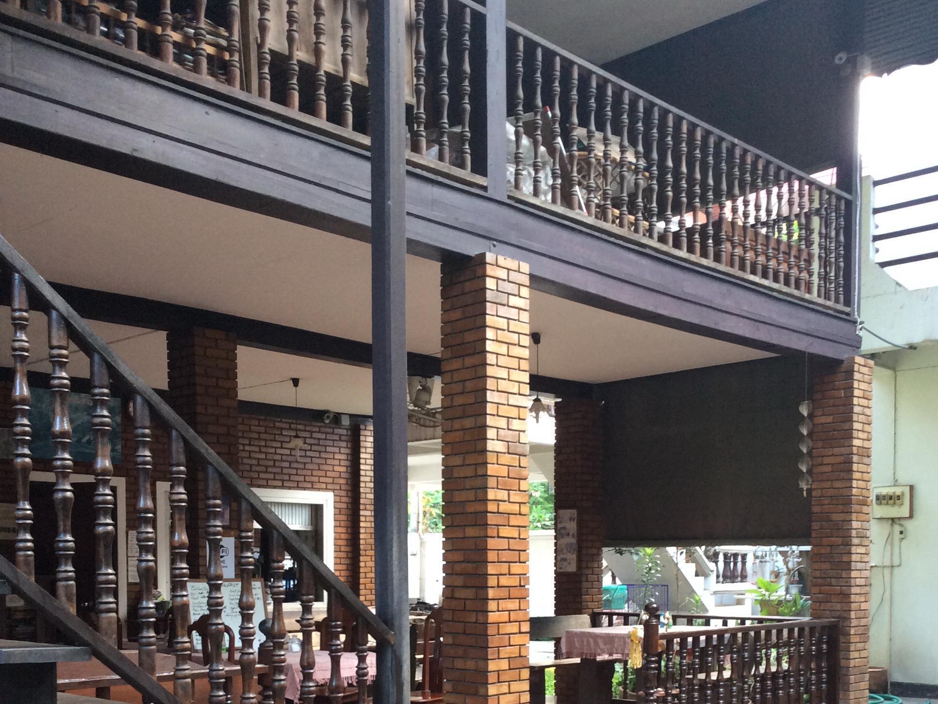 Sarah Guest House Chiang Mai Extérieur photo