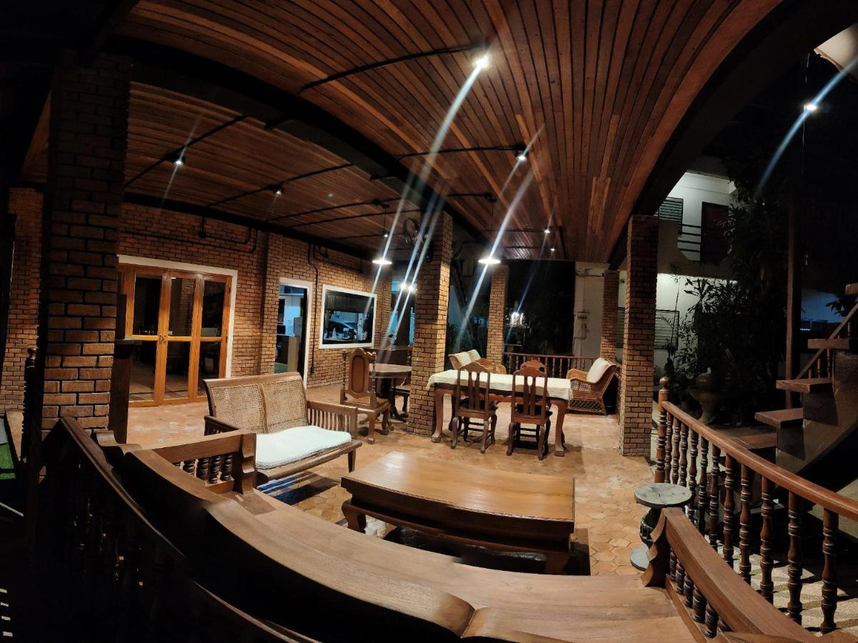 Sarah Guest House Chiang Mai Extérieur photo